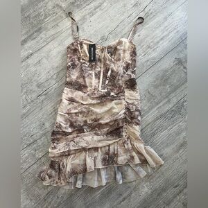 NWT PrettyLittleThing NUDE FLORAL PRINT CORSET FRILL HEM BODYCON